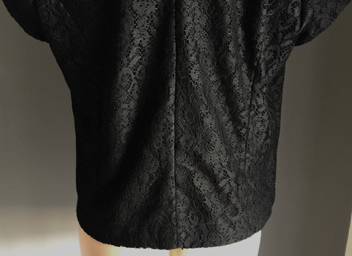 CROSSROADS Black Cap Sleeve Lined Lace Short Jacket Ladies Size 16 Gorgeous NEW