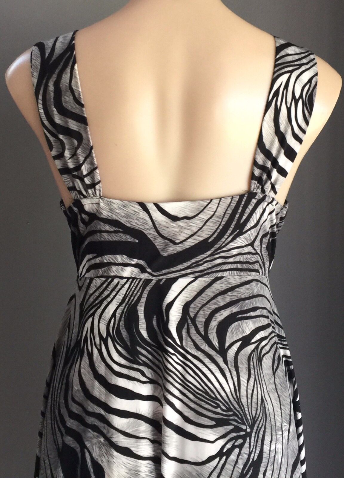 CROSSROADS Dress Taupe Beige Black Sleeveless Handkerchief Size M 10 12