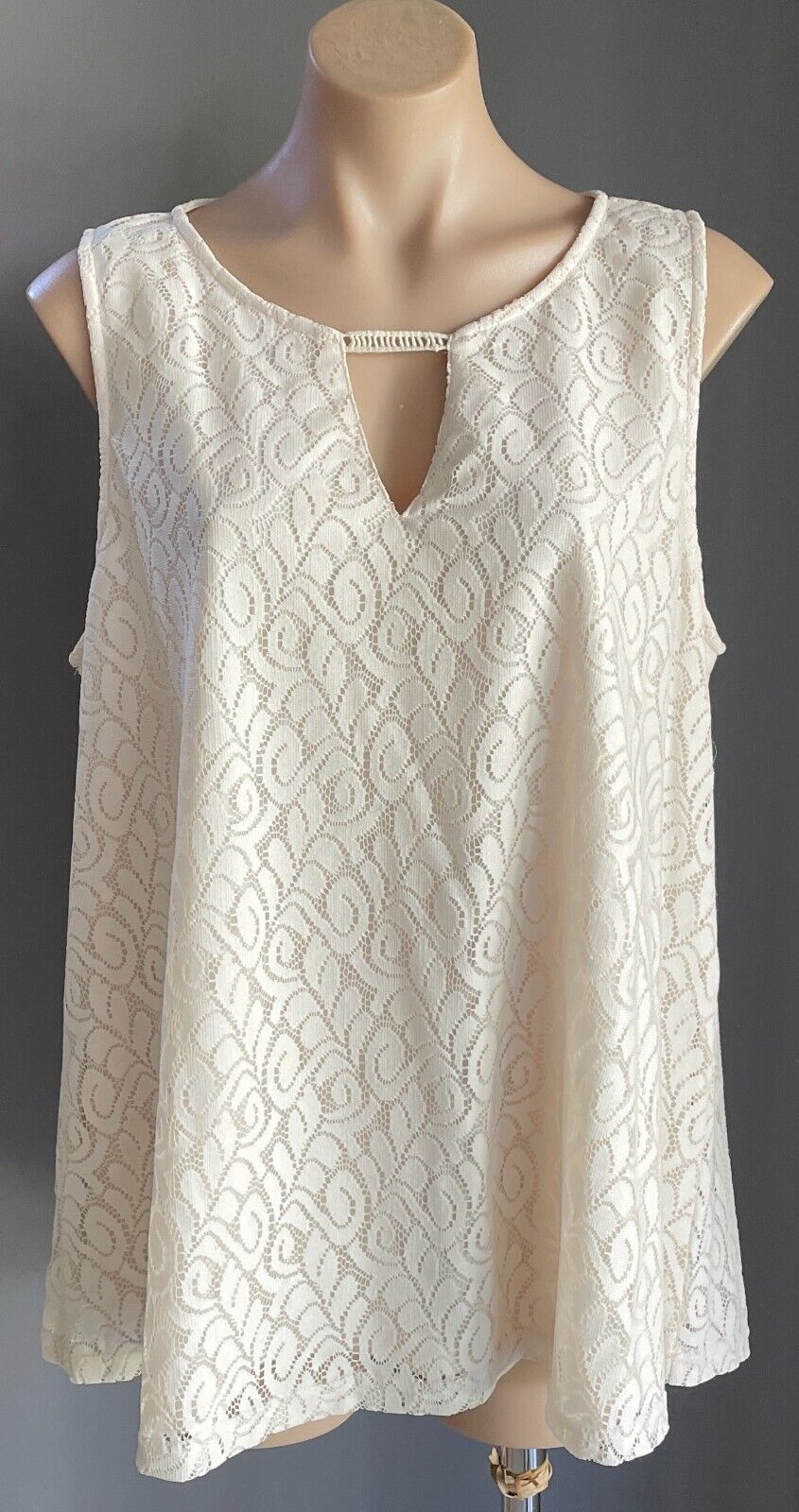 CROSSROADS Rio Festival Knit Top 4 LongLine Lace Cream Sleeveless Size 16 NEW