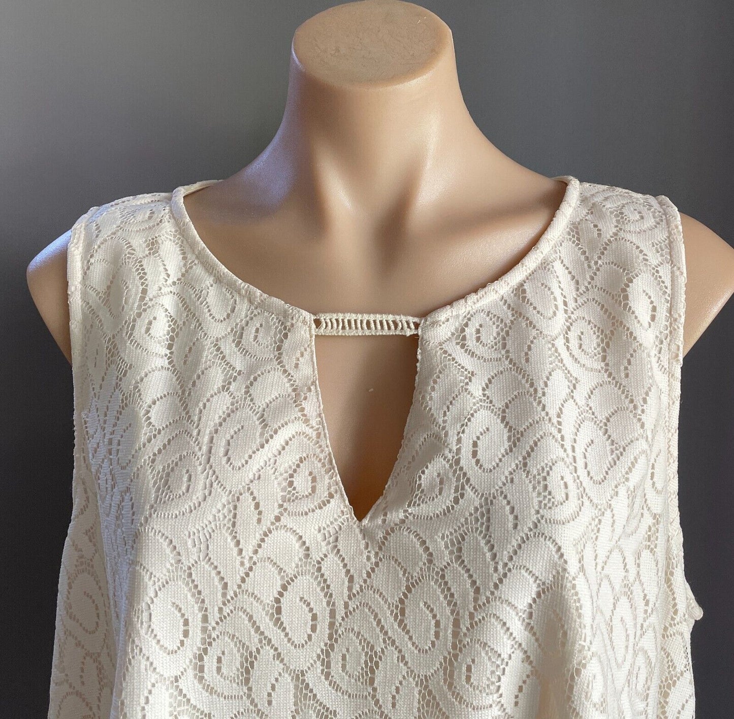 CROSSROADS Rio Festival Knit Top 4 LongLine Lace Cream Sleeveless Size 16 NEW