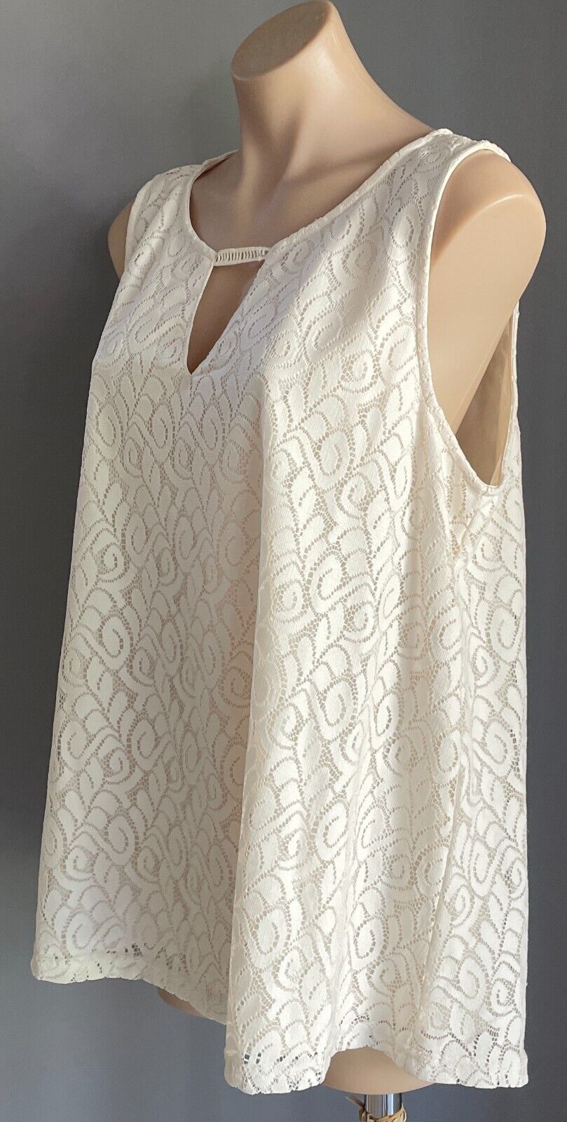 CROSSROADS Rio Festival Knit Top 4 LongLine Lace Cream Sleeveless Size 16 NEW