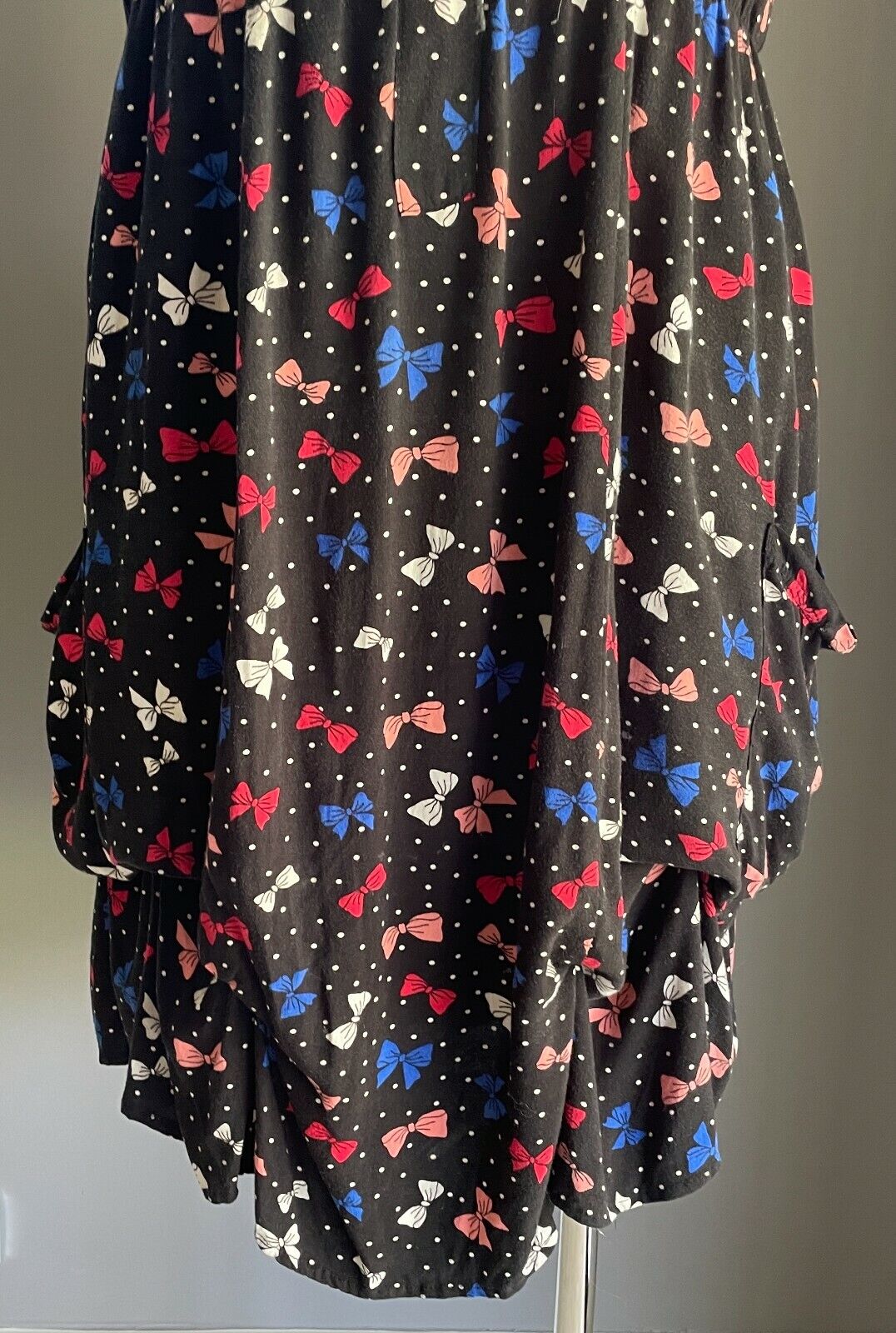 CROSSROADS Dress Black Bows Print Sleeveless Hitched Hem Hip Pockets Size 22