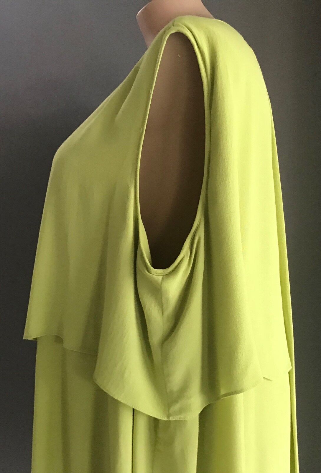 VIRTUELLE Drape Dress Chartreuse Green Sleeveless Bahamas Urban Chic Size 24 NEW