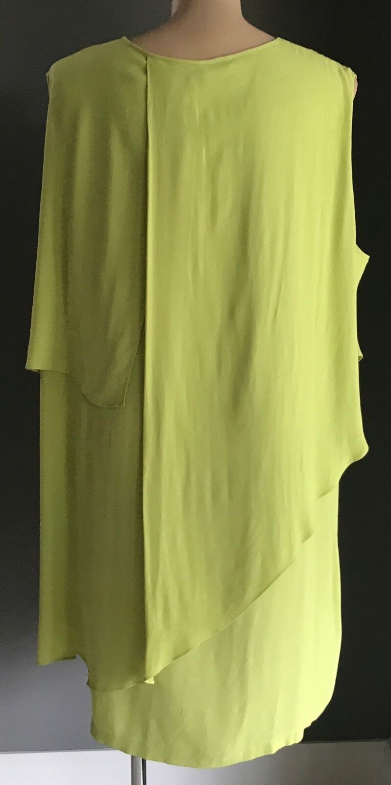 VIRTUELLE Drape Dress Chartreuse Green Sleeveless Bahamas Urban Chic Size 24 NEW