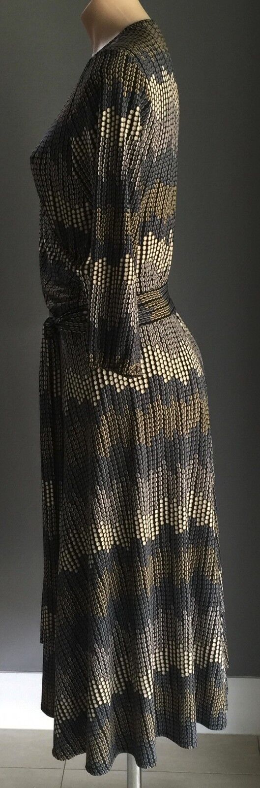 SUZANNE GRAE Wrap Dress Muted Multi Colour Print Stretch Wrap Size 12