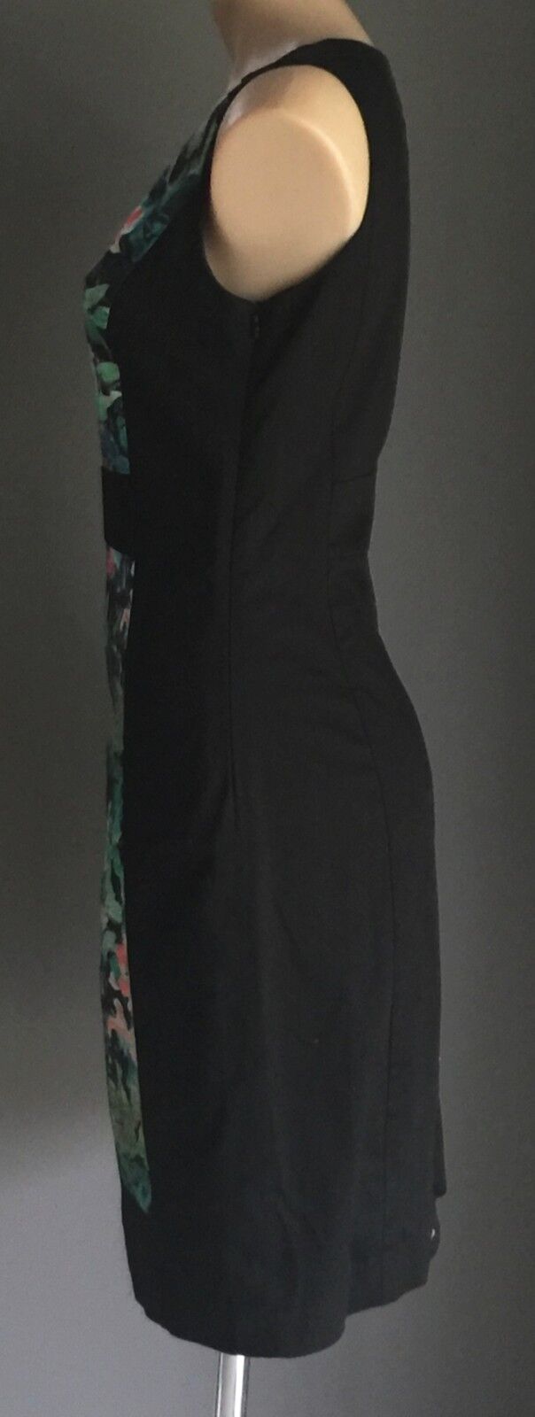 JUMP Black Dress MultiColoured Floral Panel Print  Sleeveless Pencil Size 10 NEW