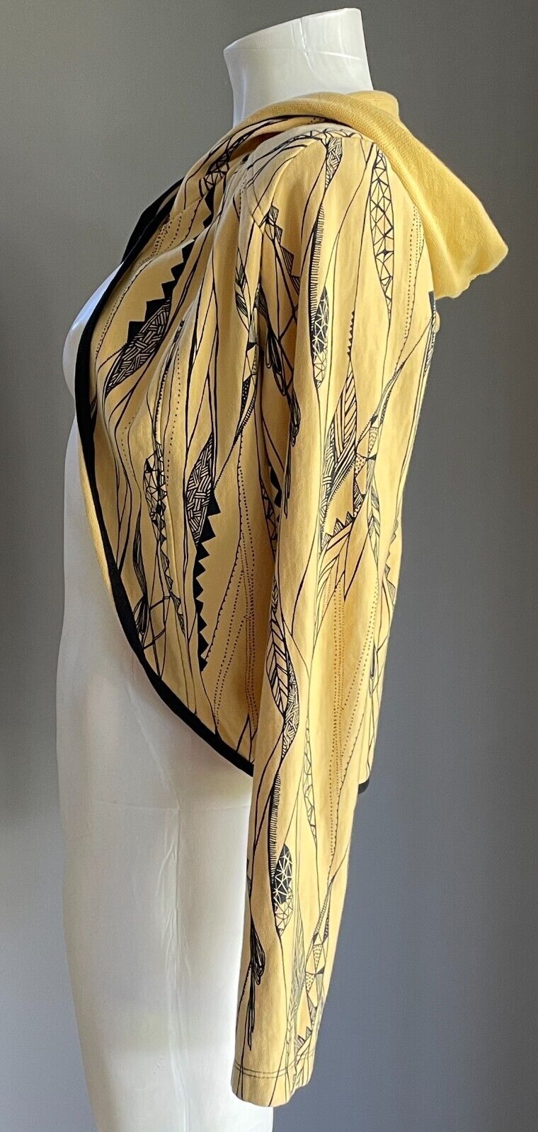 STARFISH Organic Cotton Hooded Jacket Yellow Black Print Crop Length Size 8