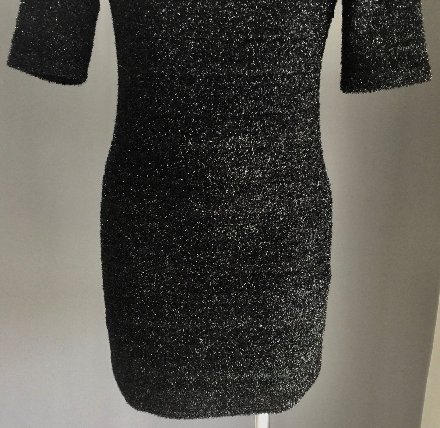 T by BETTINA LIANO Dress Black Lurex Cut Out Back Short Sleeve Mini Size 10 NEW