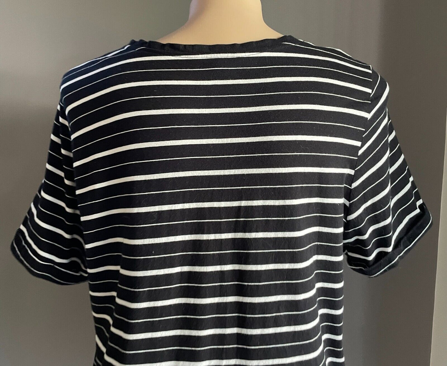 BELLE CURVE T-Shirt Black & White Stripe Short Cuffed Sleeve Plus Size 22 NEW