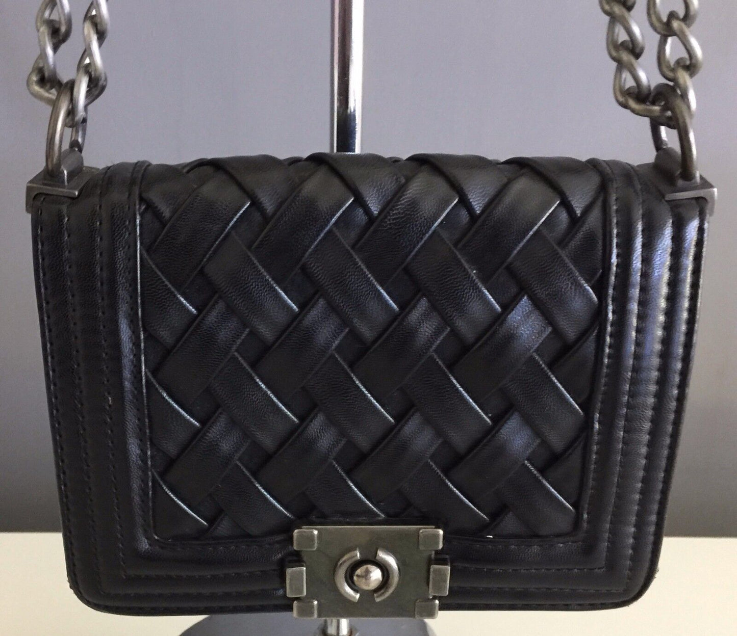 Cross Body Shoulder Bag Black Pleather "Thatched" Feature Double Thick Chain