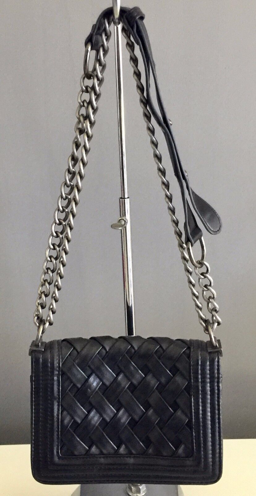 Cross Body Shoulder Bag Black Pleather "Thatched" Feature Double Thick Chain