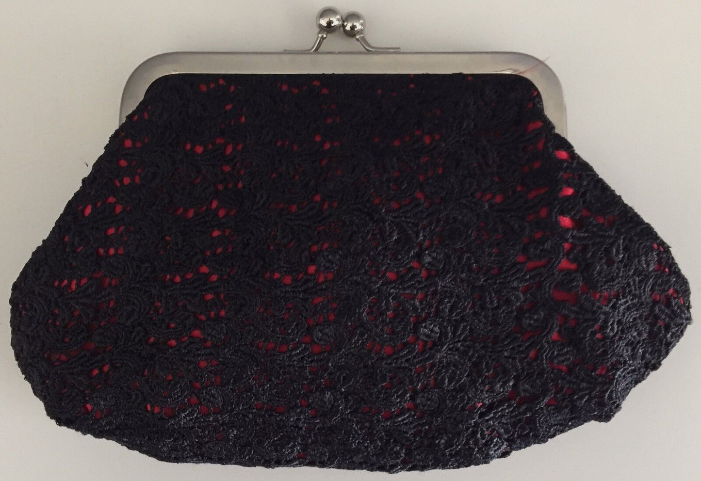 CLUTCH BAG Black Lace on Red Lining Frame Short Chain Shoulder Strap Handbag