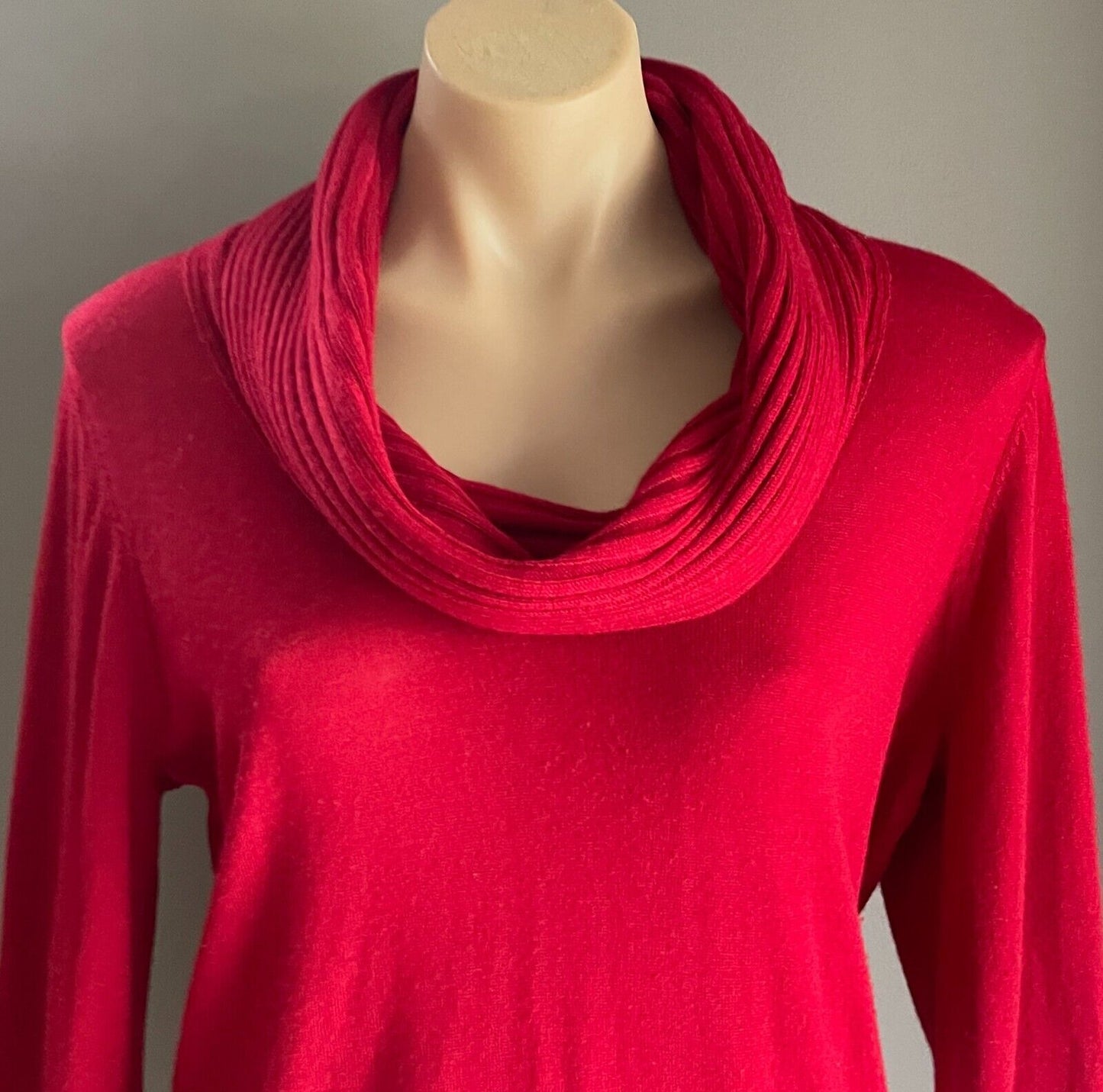 DKNY Jumper Red Cowl Neck Sweater Size L Long Sleeve Fine Knit Ribbed Neck