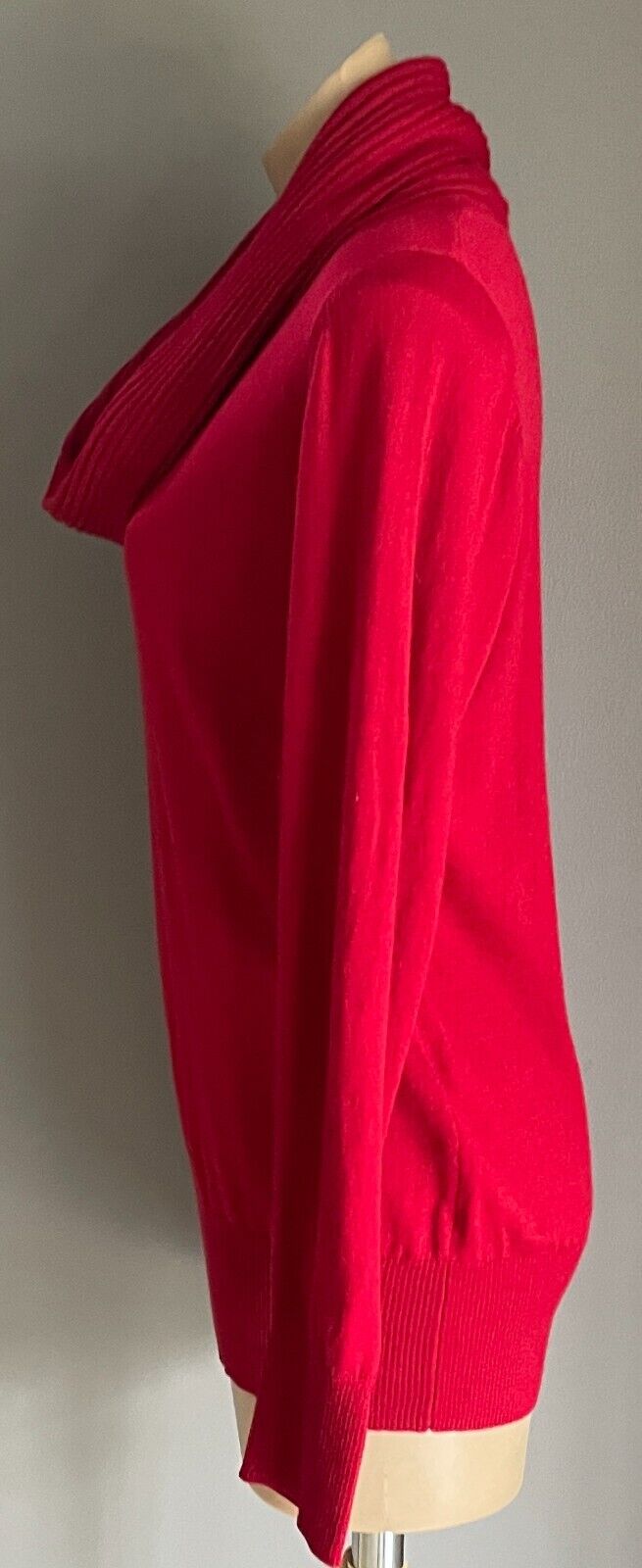 DKNY Jumper Red Cowl Neck Sweater Size L Long Sleeve Fine Knit Ribbed Neck