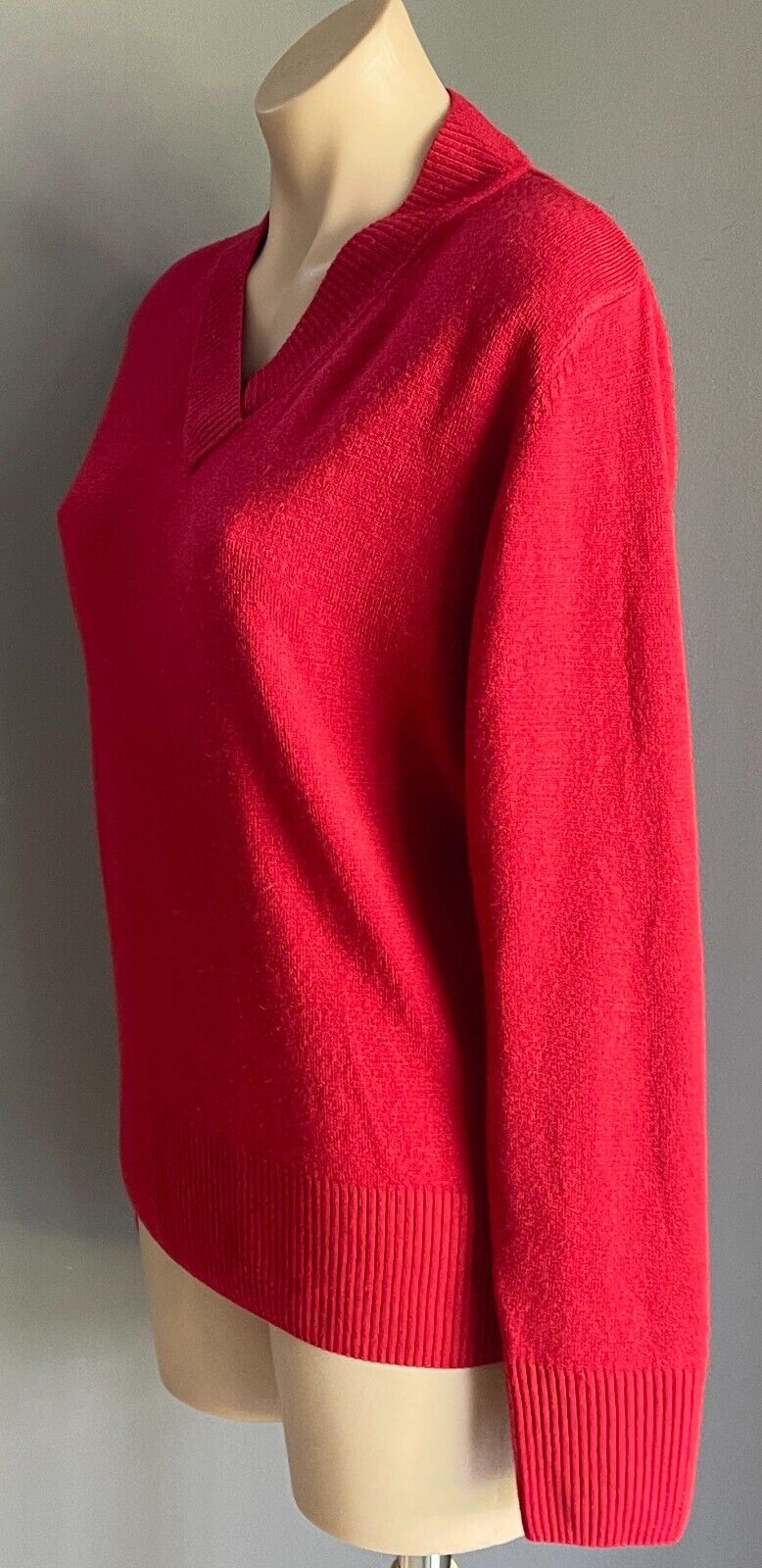 LIZ JORDAN Jumper Red V Neck Long Sleeve Acrylic Stretch Knit Size M 12 NEW