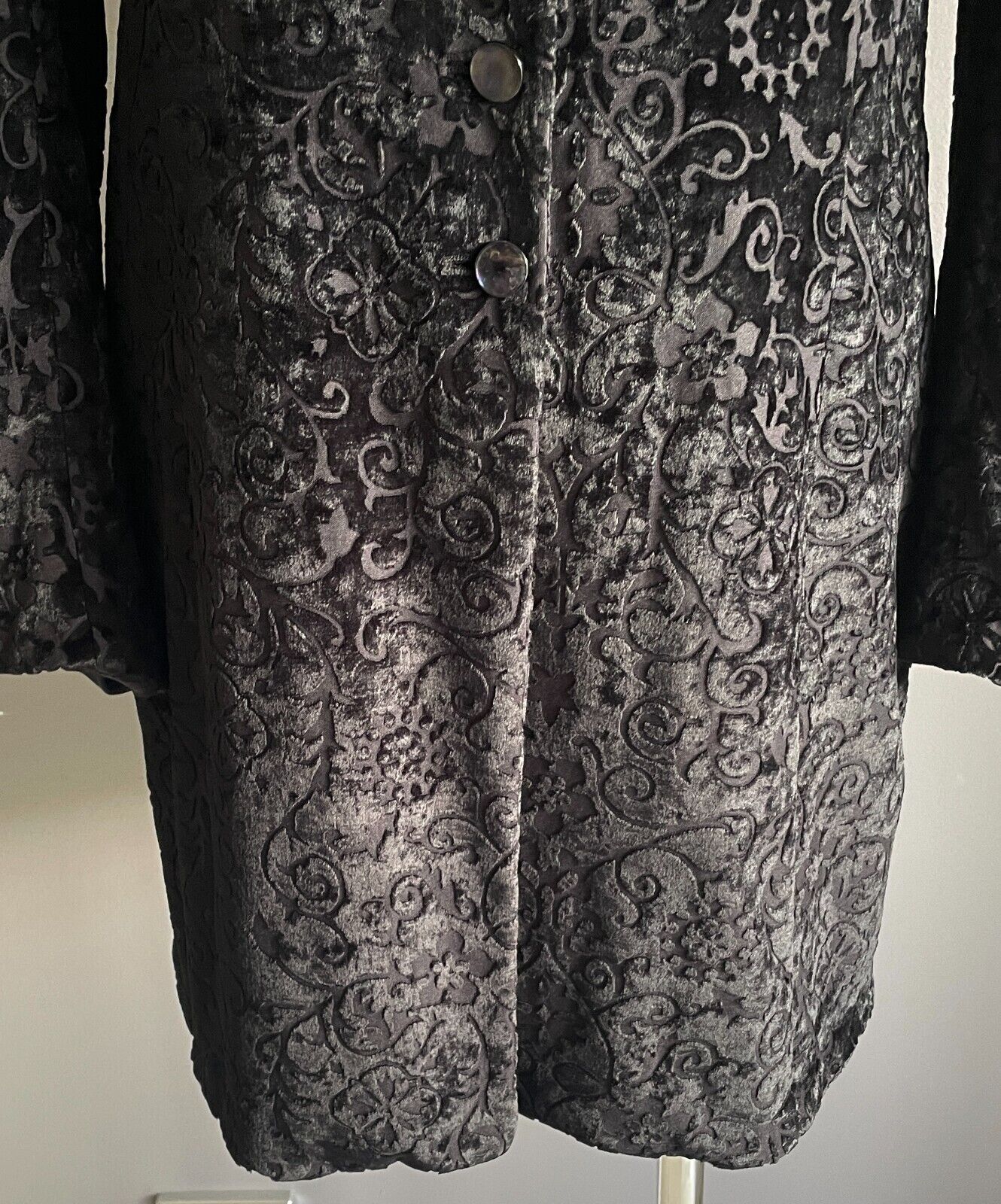 Black VELVET JACKET Jacquard Print Long Sleeve Button Front Size 12 Lined Collar