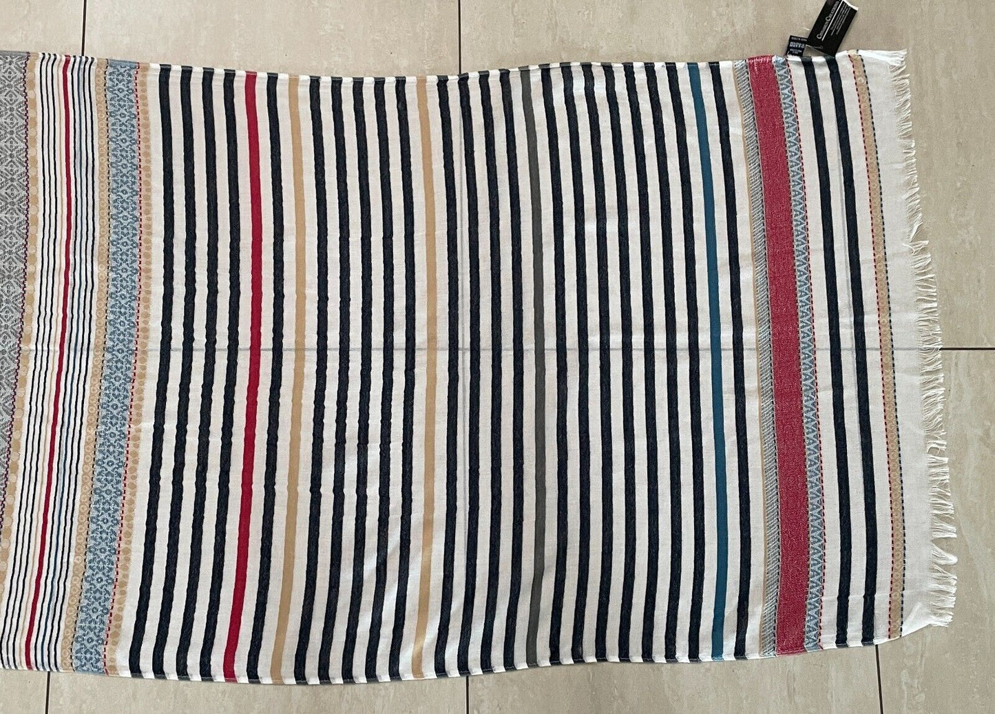 CINNAMON CREATIONS Neck Scarf Wrap Multi Colour Print Rectangle Fringe Trim NEW