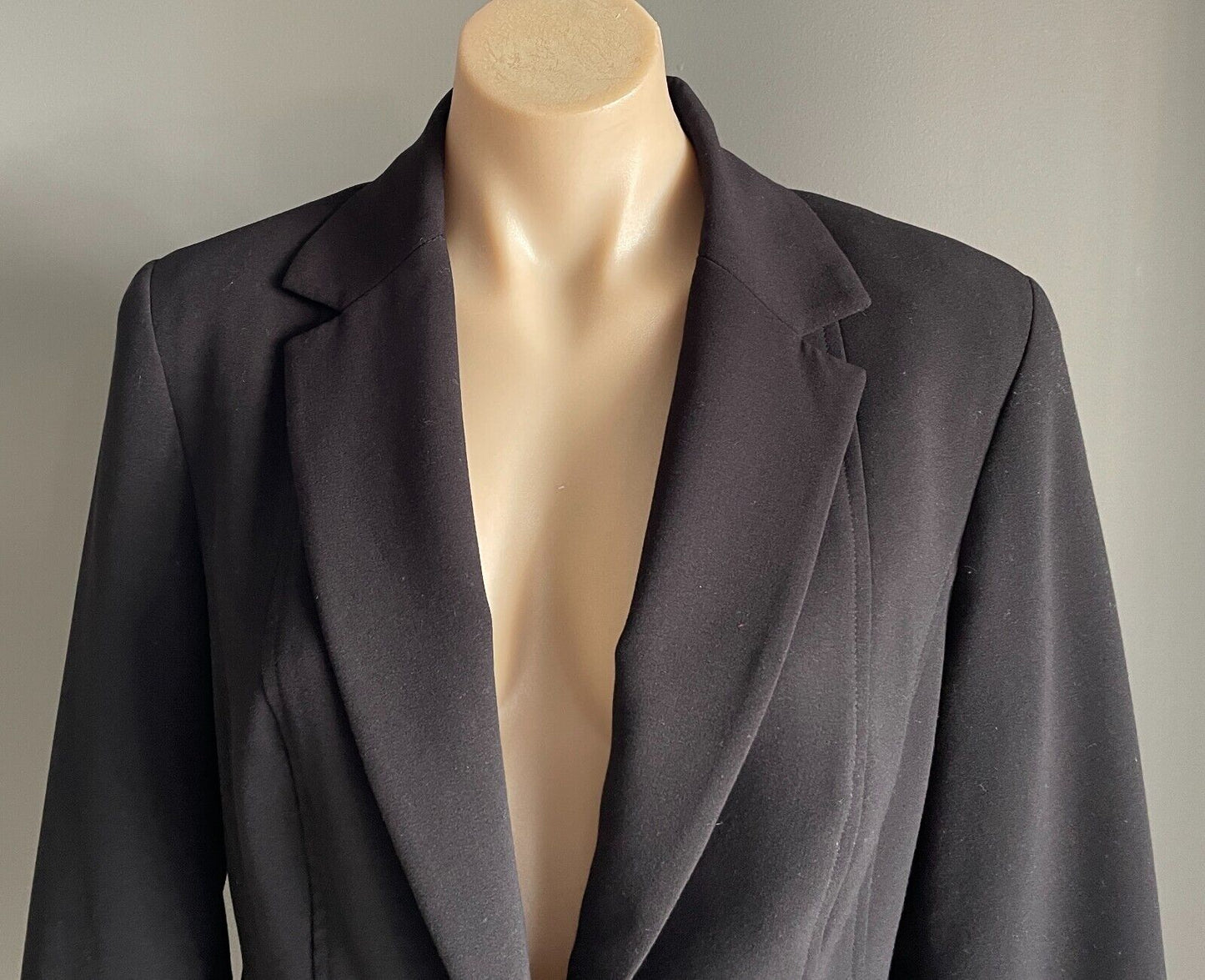 TOKITO Black Jacket Blazer Single Breasted Size 12 Long Sleeves Lined Collar