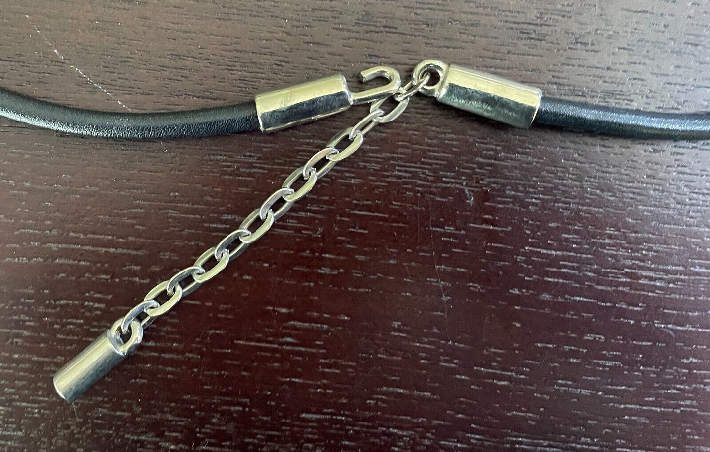 Vintage Black "Round" Thin Leather Belt w Hanging Silver Chain Trim Size 8 - 10