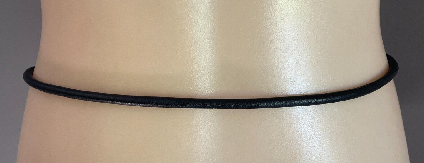 Vintage Black "Round" Thin Leather Belt w Hanging Silver Chain Trim Size 8 - 10