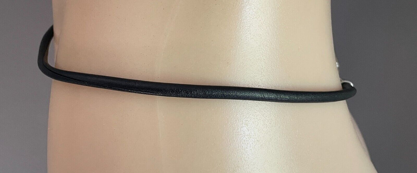 Vintage Black "Round" Thin Leather Belt w Hanging Silver Chain Trim Size 8 - 10