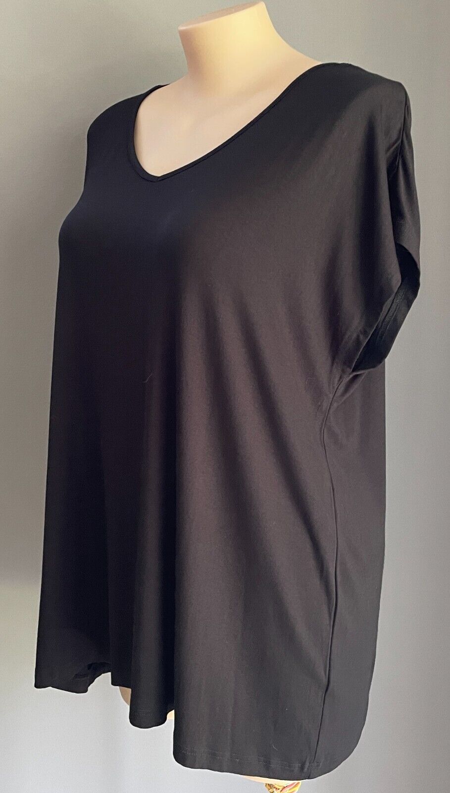 BELLE CURVE Top Black Extended Sleeve V-Neck T Shirt Tee Plus Size 22 +