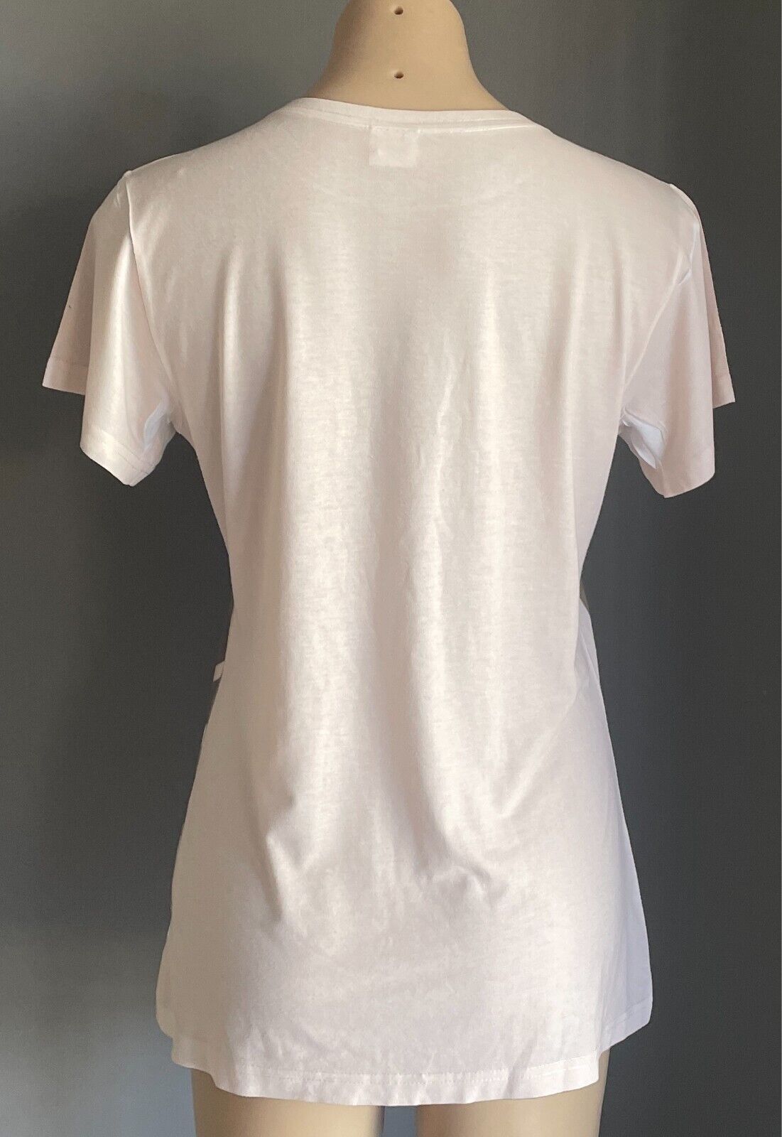 VAPOR APPAREL Off White Anime Print T-Shirt Size L Short Sleeves
