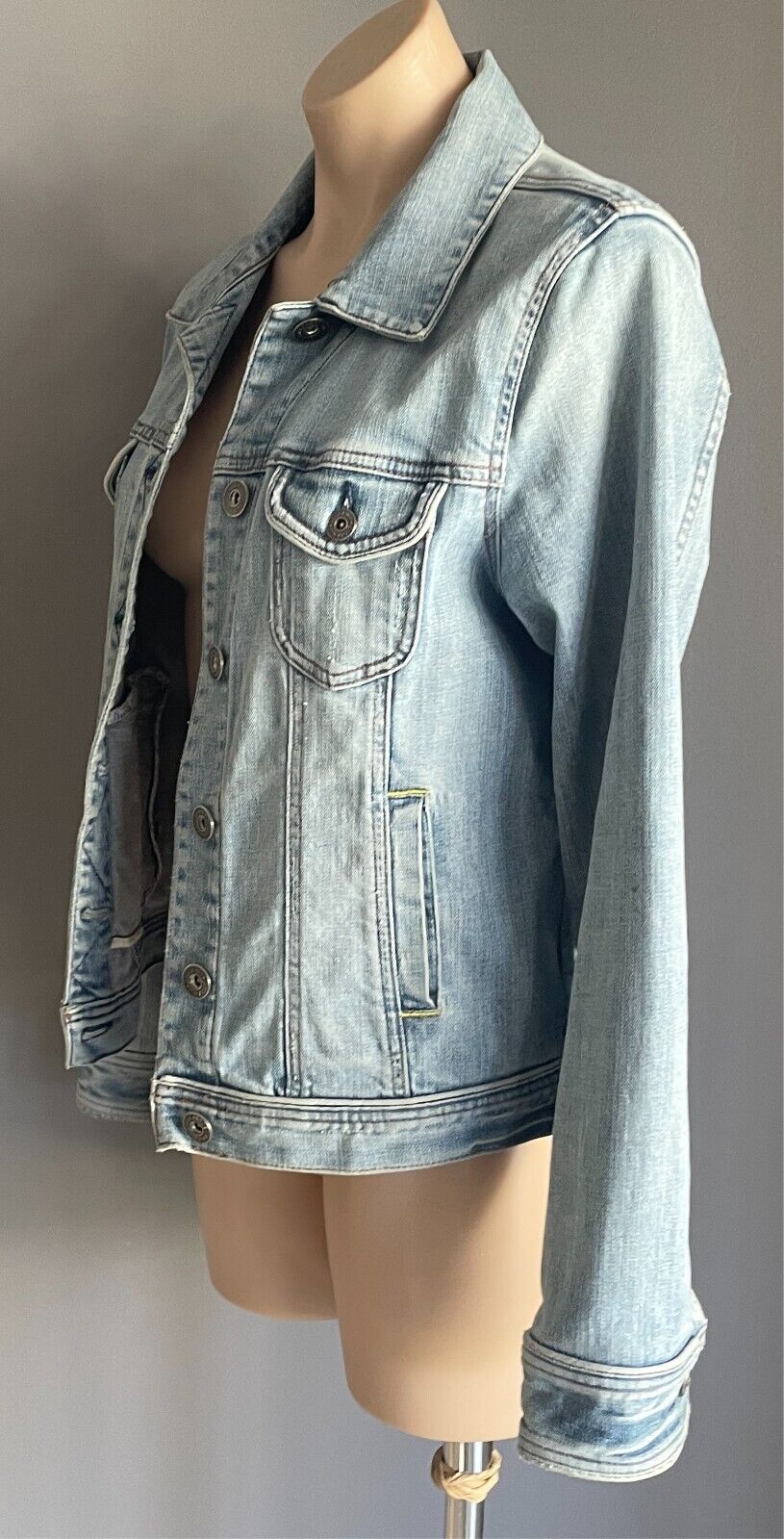 JAG Faded Denim Jacket Size 12 Classic Cut Long Sleeves Distressed Mens