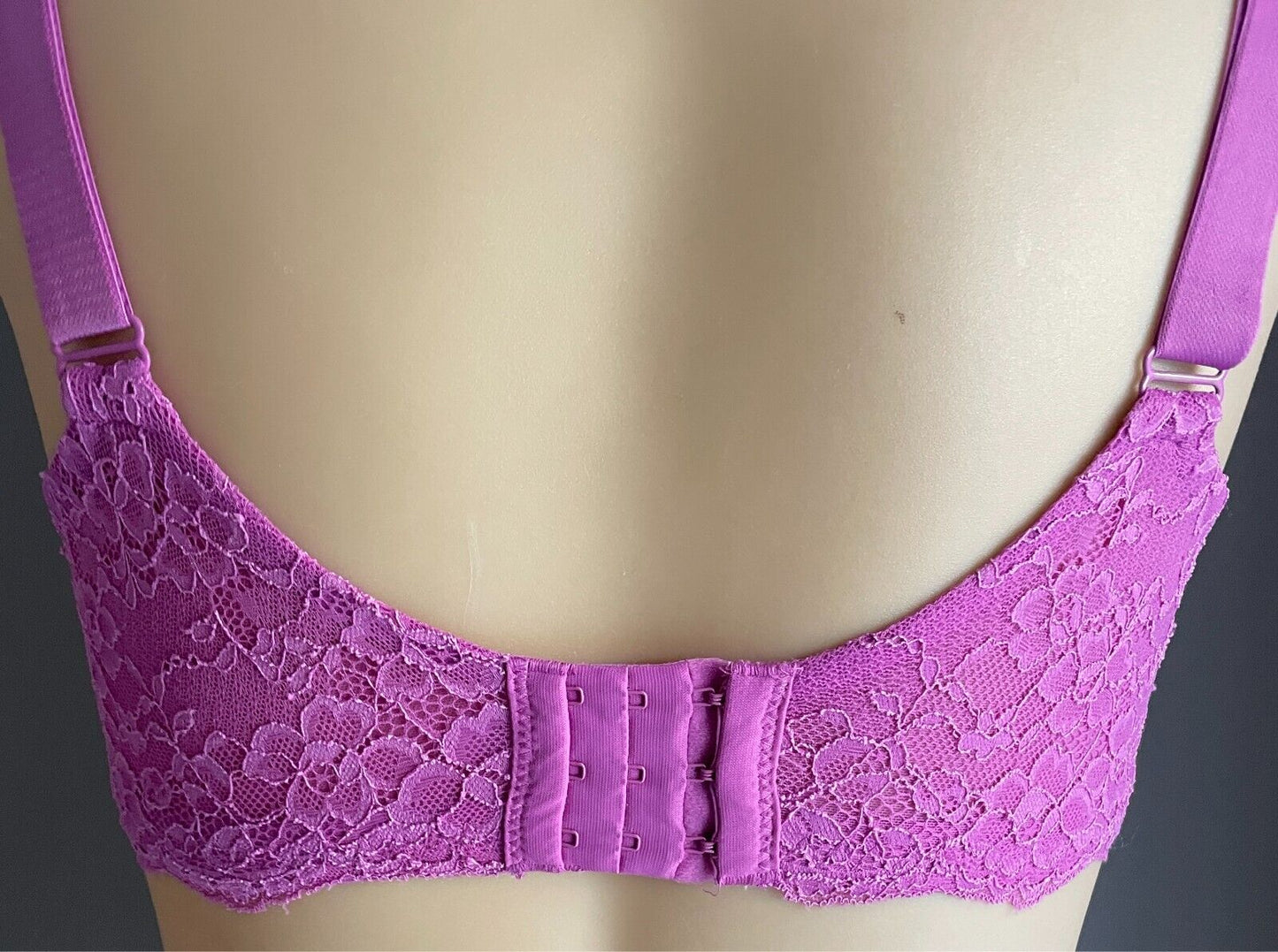 ANKO Light Purple Full Figure Lace Wing T-Shirt Underwire Bra Sze 16E Adjustable