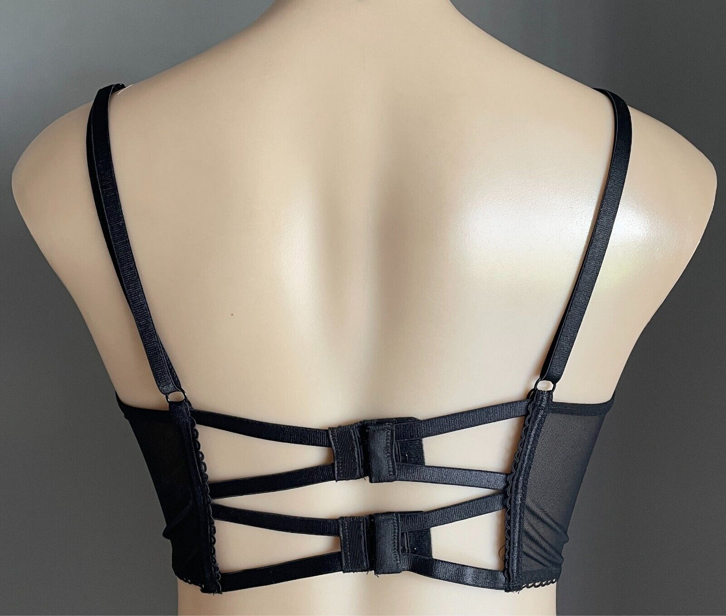 HELLO PEACHIEE Clover Black Bralette Size 12C Underwire Adjustable Longline NEW