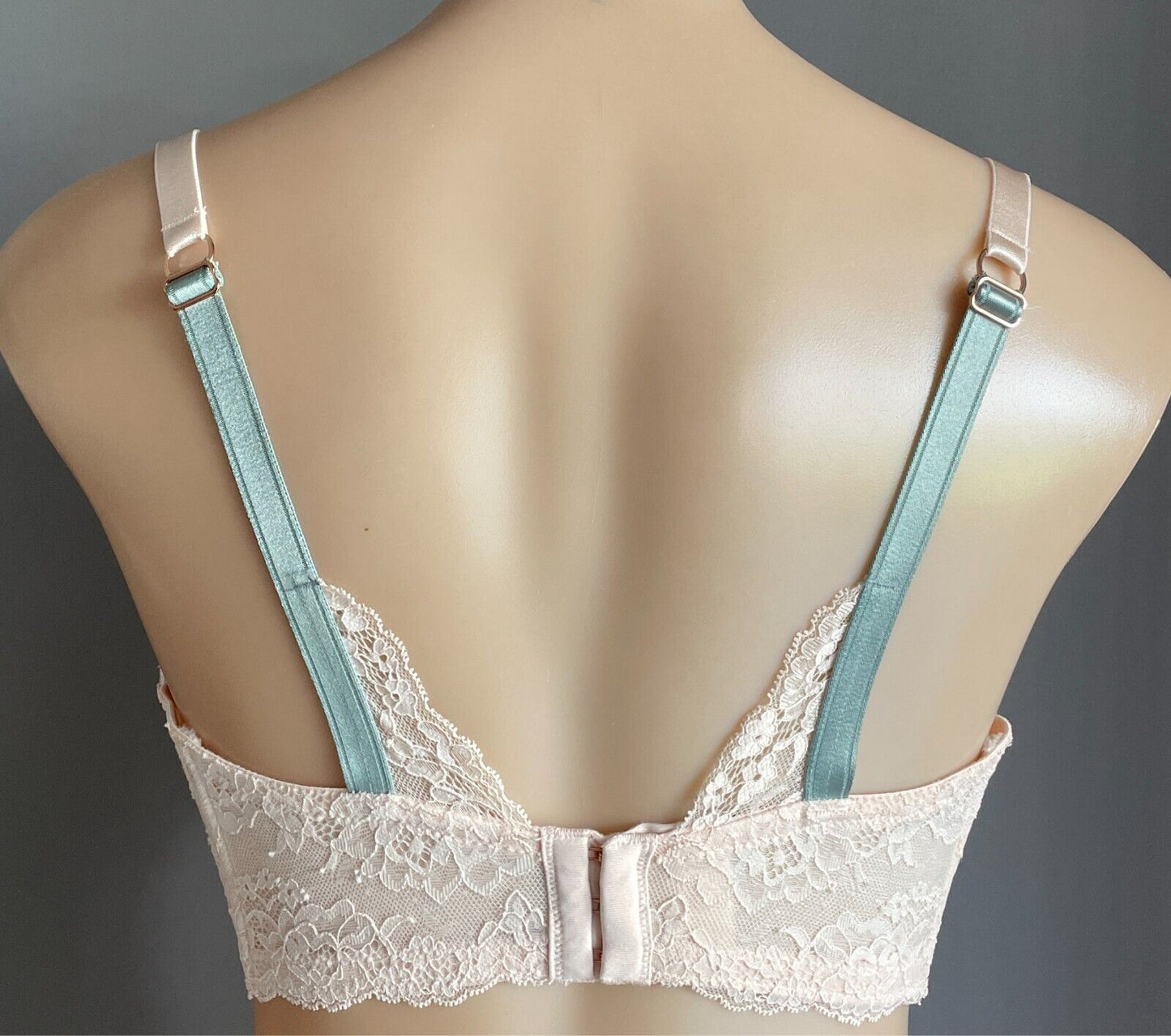 ELLE MACPHERSON BODY "Zest" Full Busted Bra Sze 12F Lace Shell/Sage Green Colour