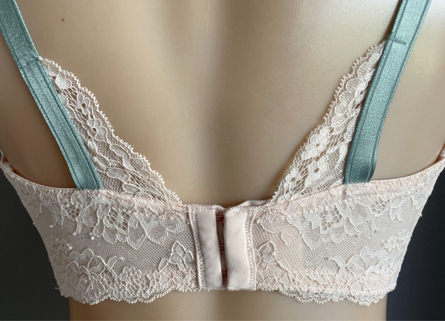 ELLE MACPHERSON BODY "Zest" Full Busted Bra Sze 12F Lace Shell/Sage Green Colour