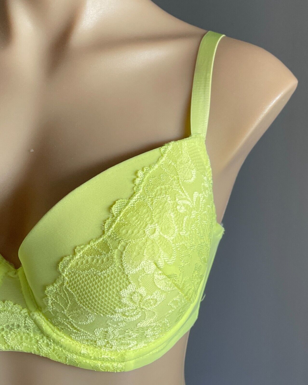 KAYSER "Brazilian" Bra Neon Yellow Lace Trim 12DD Underwire Adjustable