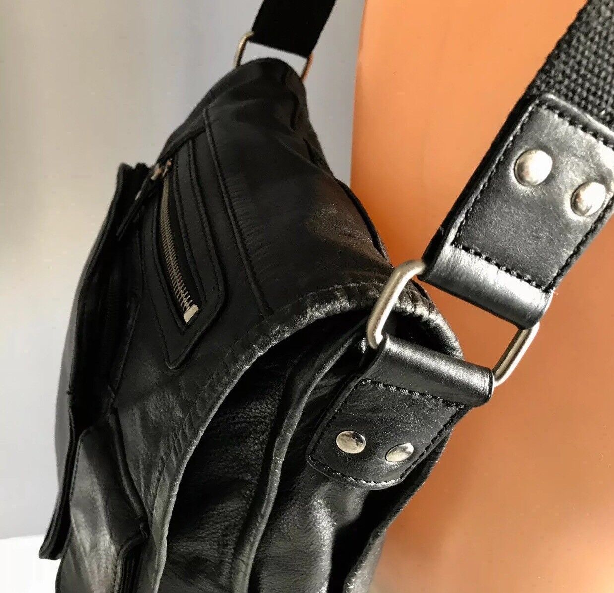 ENZO ROSSI Handbag Leather Cross Body Messenger Bag Black Grain Retro Gem NEW