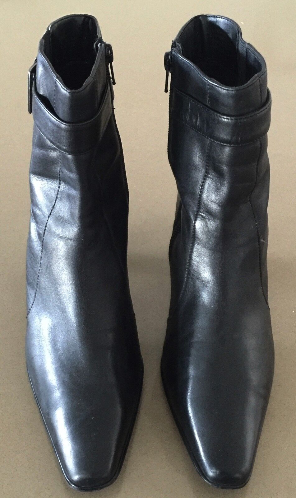 EASY STEPS "Eaton" Ankle Boots Shoes Ladies Size 7C Black Leather Booties