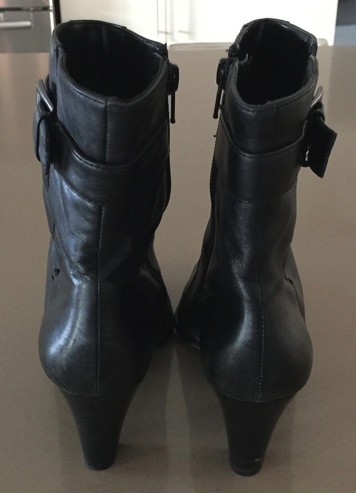 EASY STEPS "Eaton" Ankle Boots Shoes Ladies Size 7C Black Leather Booties