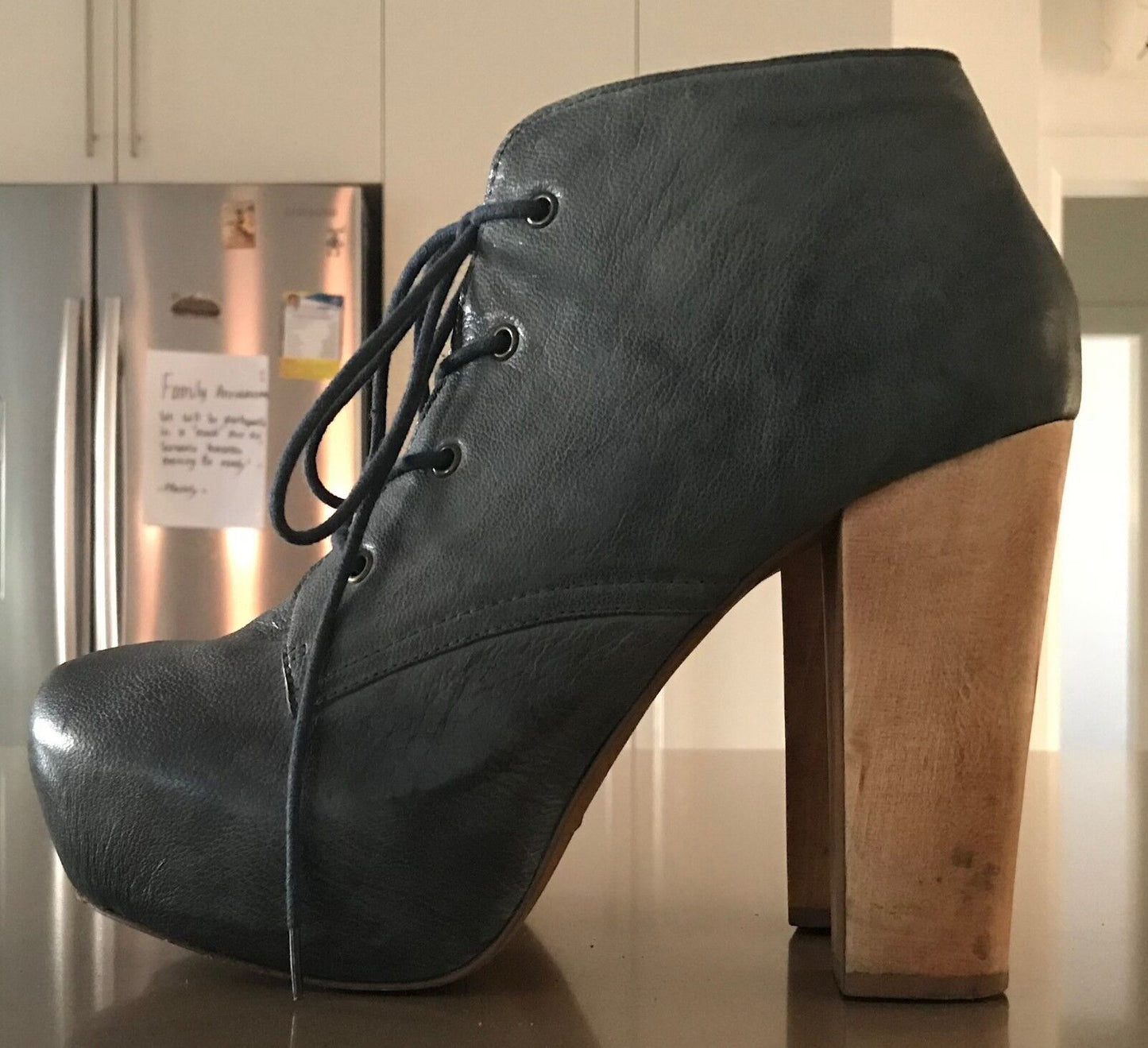 STEVE MADDEN "Crazie" Ankle Boots Blue Leather Almond Toe Platform Size 8.5M