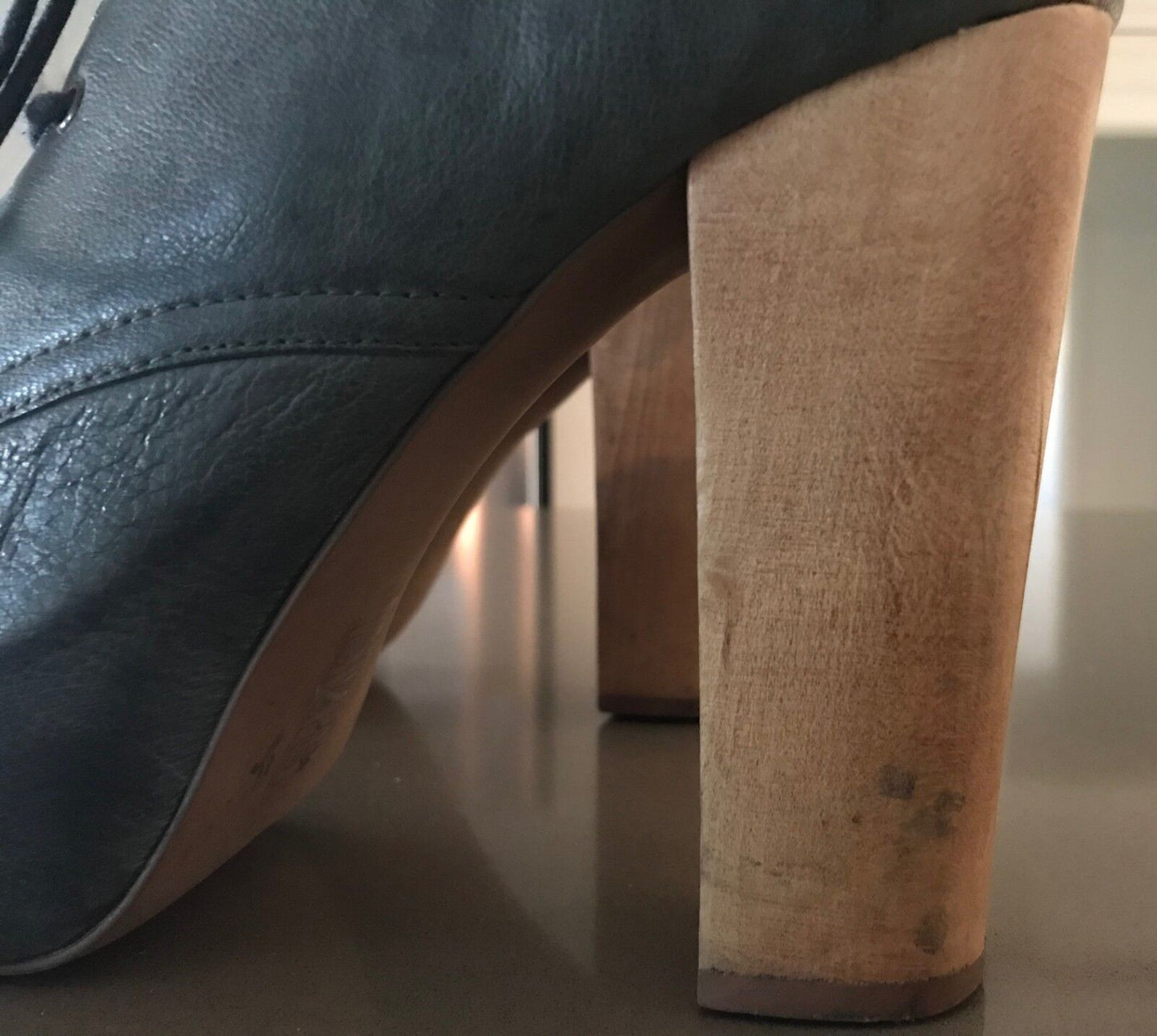 STEVE MADDEN "Crazie" Ankle Boots Blue Leather Almond Toe Platform Size 8.5M
