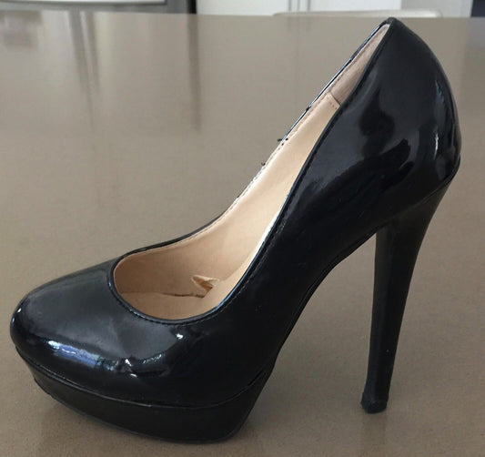 WILDFIRE Platform Shoes Black Patent Pleather Stiletto Pimps Size 5 Sexy