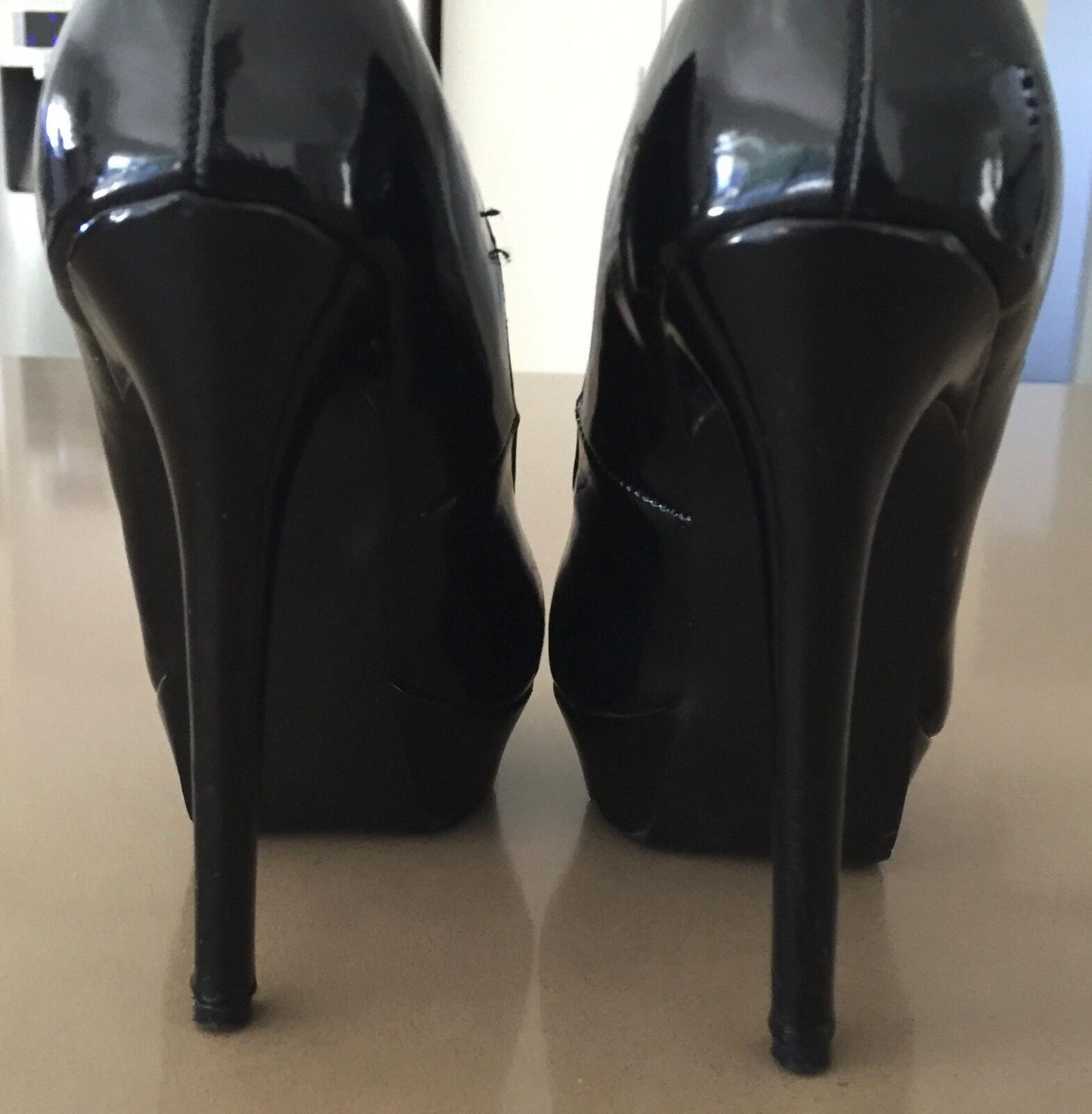 WILDFIRE Platform Shoes Black Patent Pleather Stiletto Pimps Size 5 Sexy