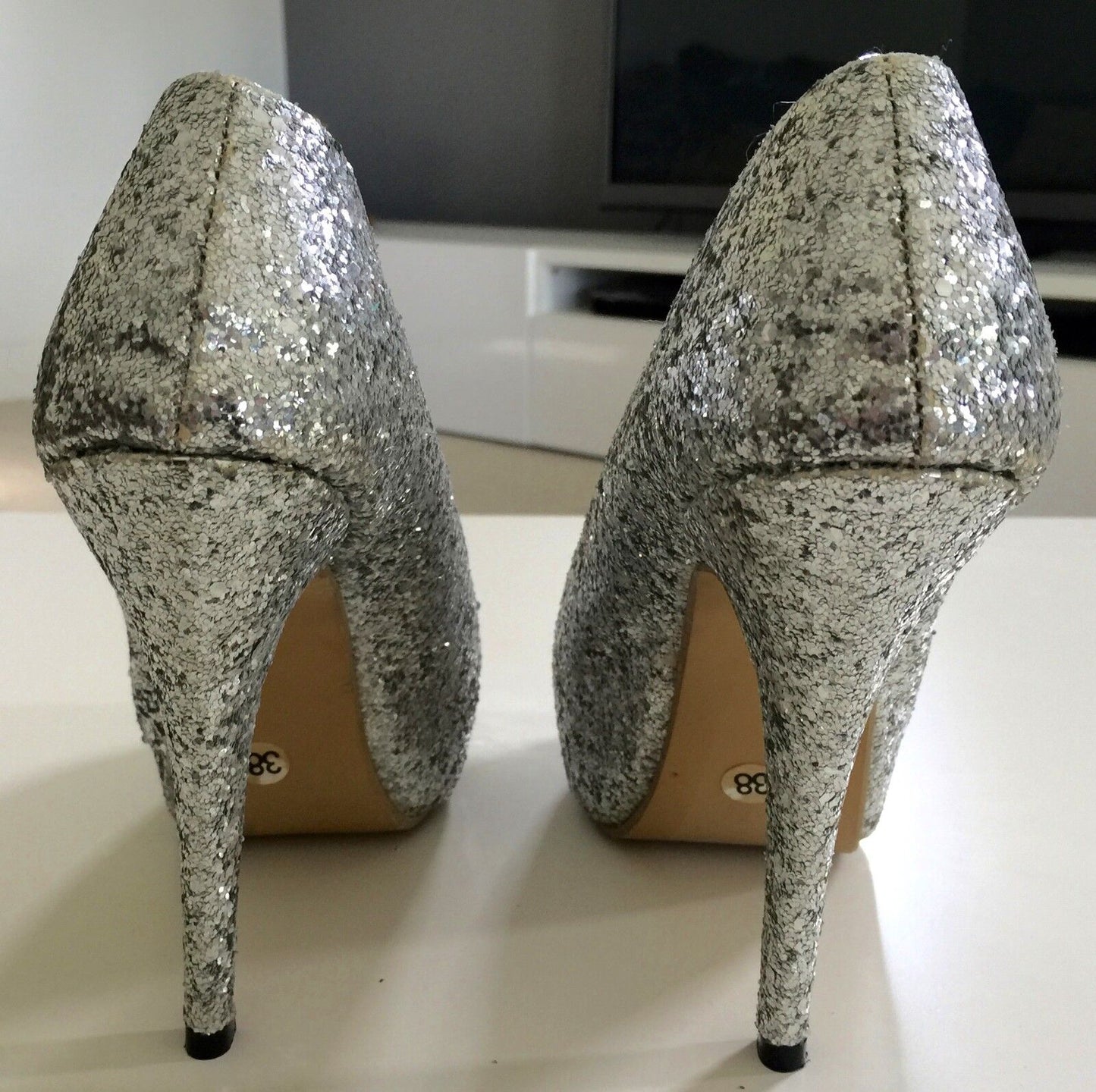 JOJO CAT Bling Bling Silver Glitter Platform High Heels Size 38 Stiletto Shoes