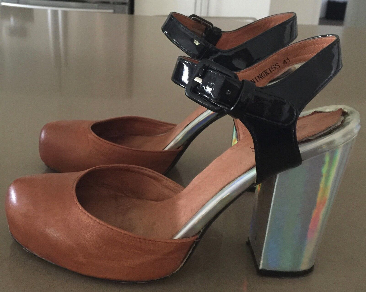 SHUBAR "Morning Kiss" Shoes Tan Black Ankle Strap Ladies Size 41 1940's Look