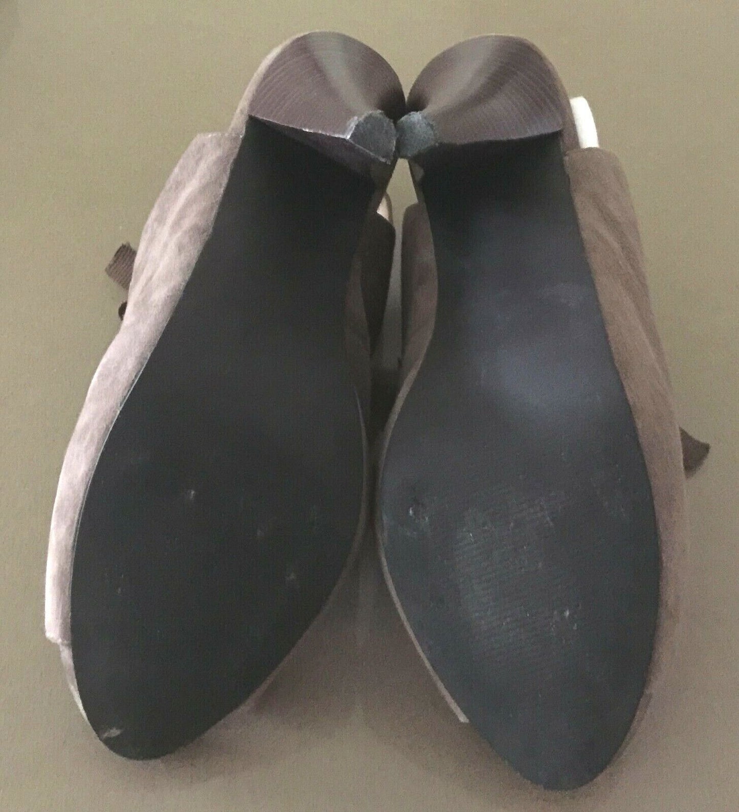 STEVE MADDEN " Wendy " 13cm Taupe Suede Shoes Stilettos Ladies Size 40 AU 9