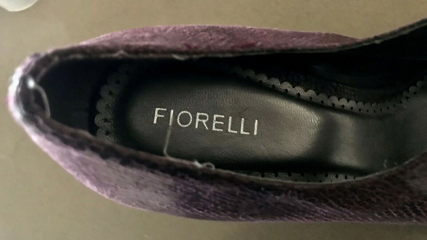 FIORELLI Shoes Purple Faux Snakeskin Block Heel w Bow Trim Ladies Size 8.5 EUC