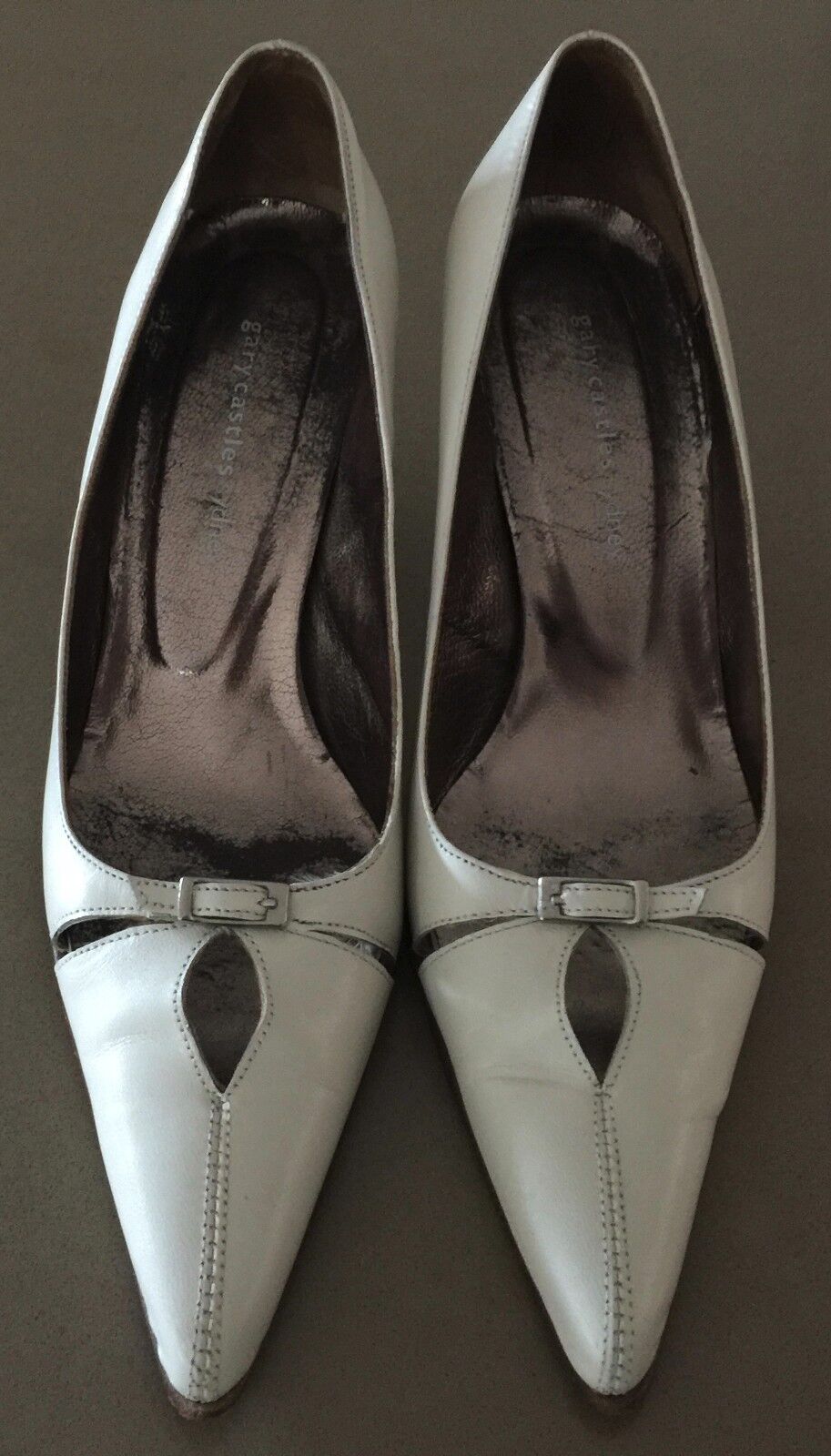 GARY CASTLES Kitten Heels Ivory Leather Pointy Toe Shoes Size 35.5 1950's Style