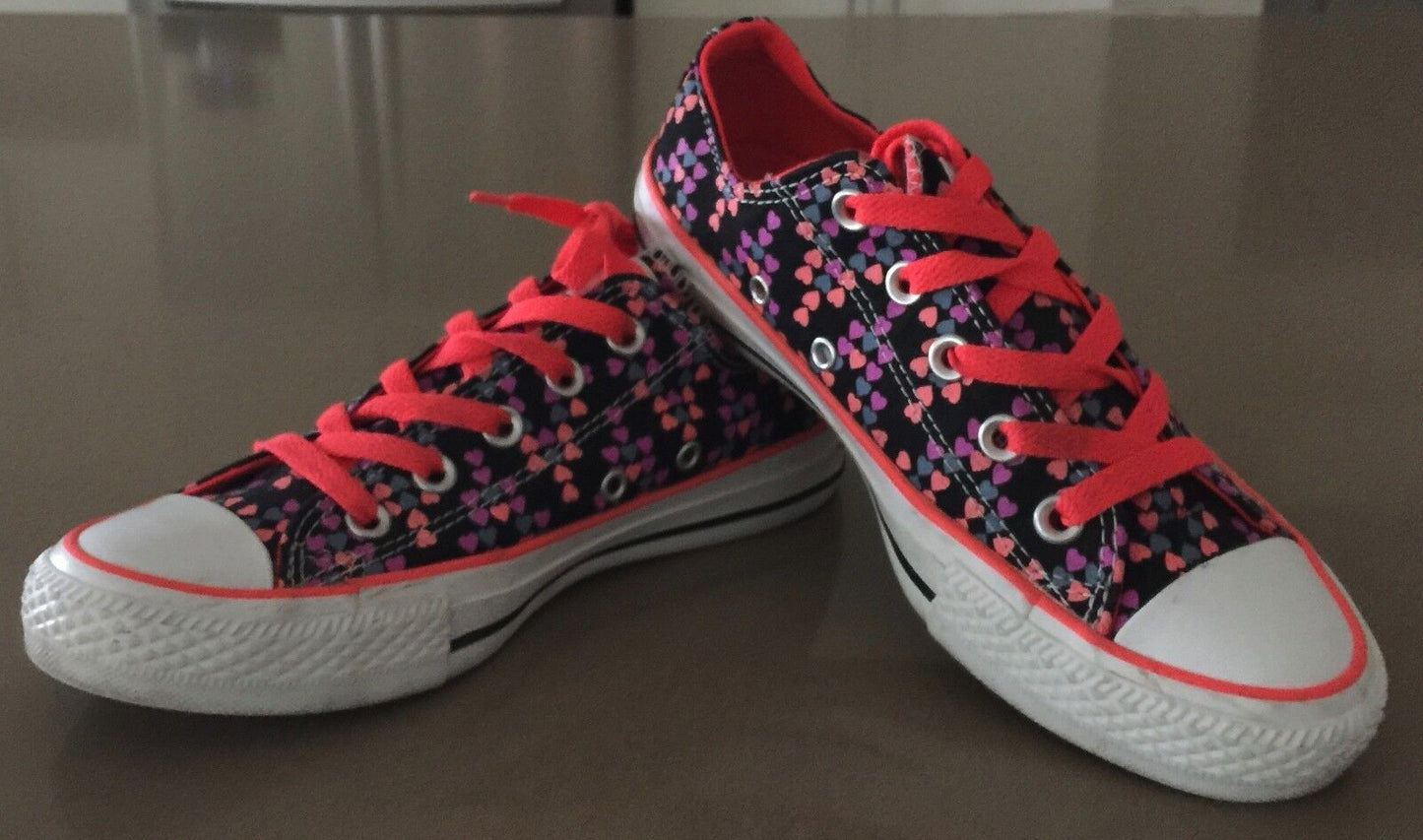 CONVERSE ALL STAR Sneakers Black MultiColoured Heart Low Shoes US 6 UK4 23cm NEW