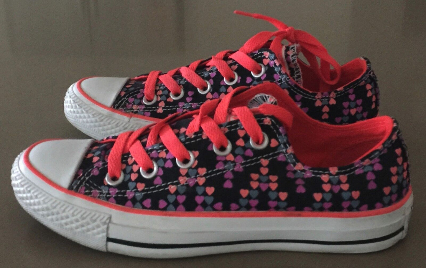 CONVERSE ALL STAR Sneakers Black MultiColoured Heart Low Shoes US 6 UK4 23cm NEW