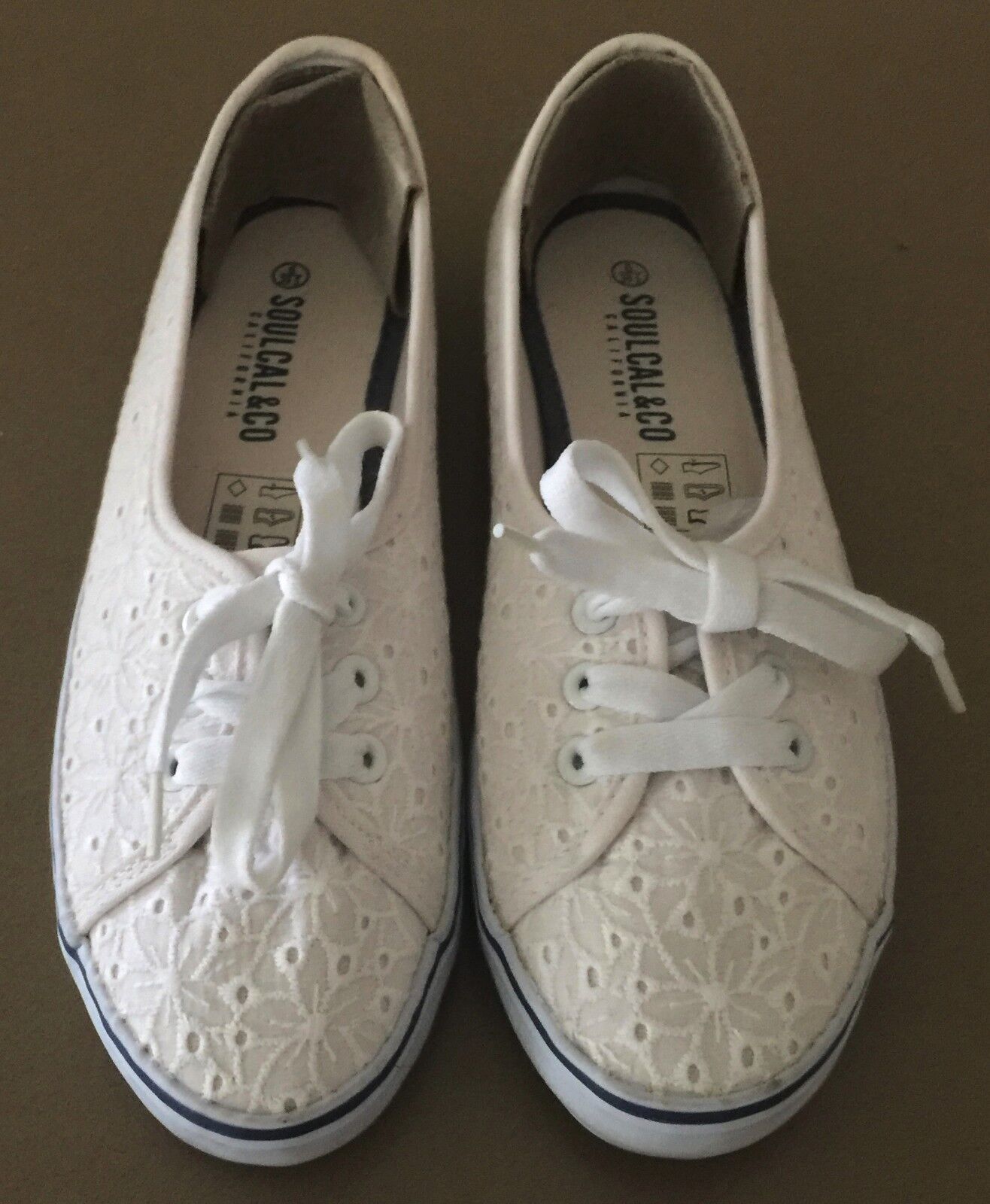 SOULCAL&CO Sneakers White Lace Canvas "Shore" Lace Up Shoes Size 6 39.5 NEW