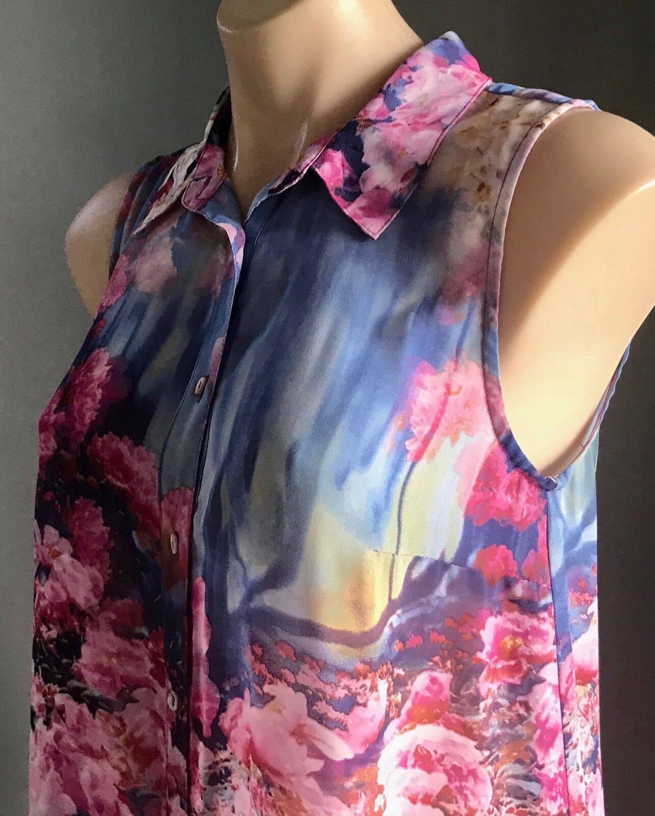 T by BETTINA LIANO Top Multi Colour Floral Print Sleeveless Blouse Size 8 10 NEW