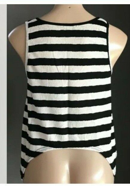 AVOCADO Top Black White & Silver Stripe Sleeveless Dip Hem Tank Ladies Size 8 10